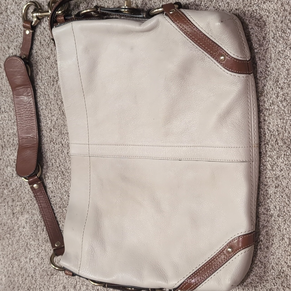 Coach Purse - Picture 6 of 9